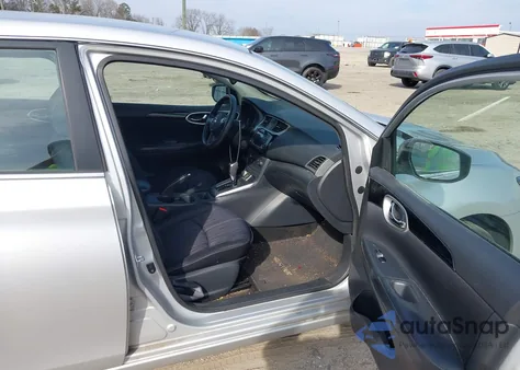 2016 Nissan Sentra Fe+ S/S/Sl/Sr/Sv z USA, uszkodzony, nr VIN 3N1AB7AP3GL667597